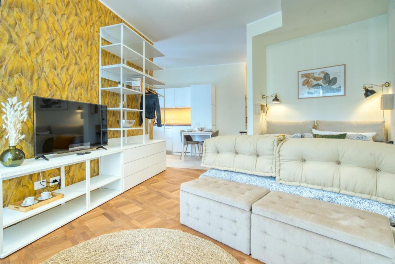Caseospitali - Casa Mary Lou, Romantico Monolocale Ristrutturato Panoramico Milan Extérieur photo